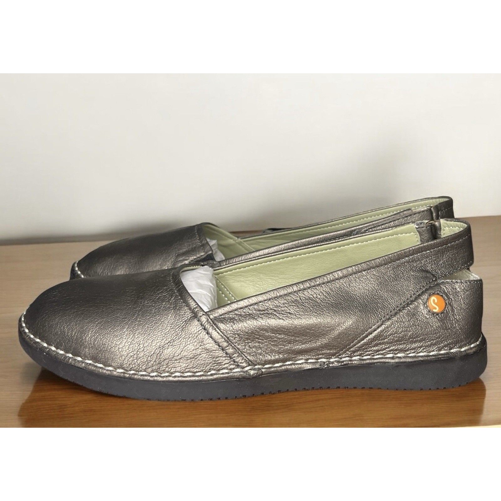 Softinos By Fly London Women's Eu 42 Us 12 Pewter Leather Flats Comfort Shoes
